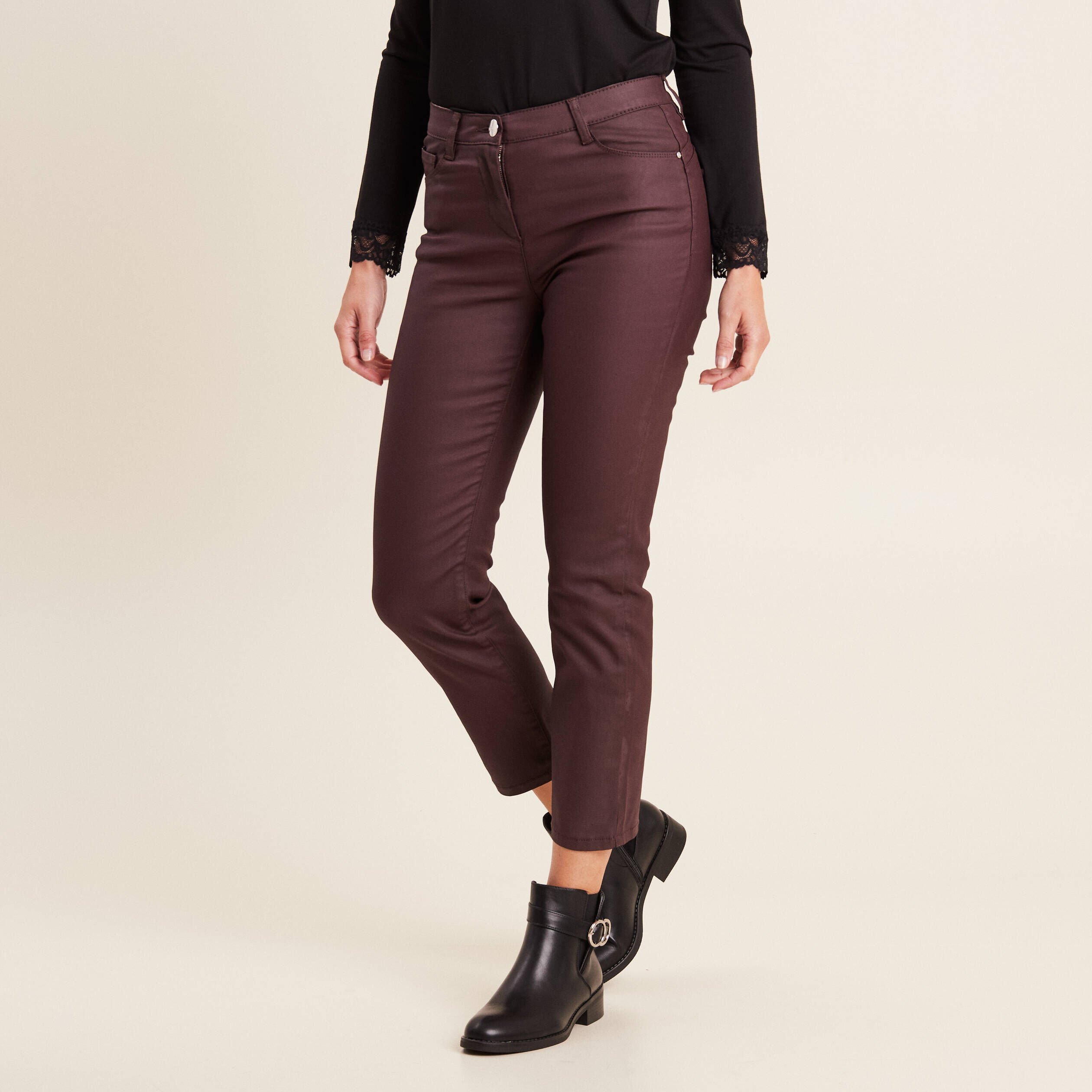 Pantalon enduit rouge femme sale