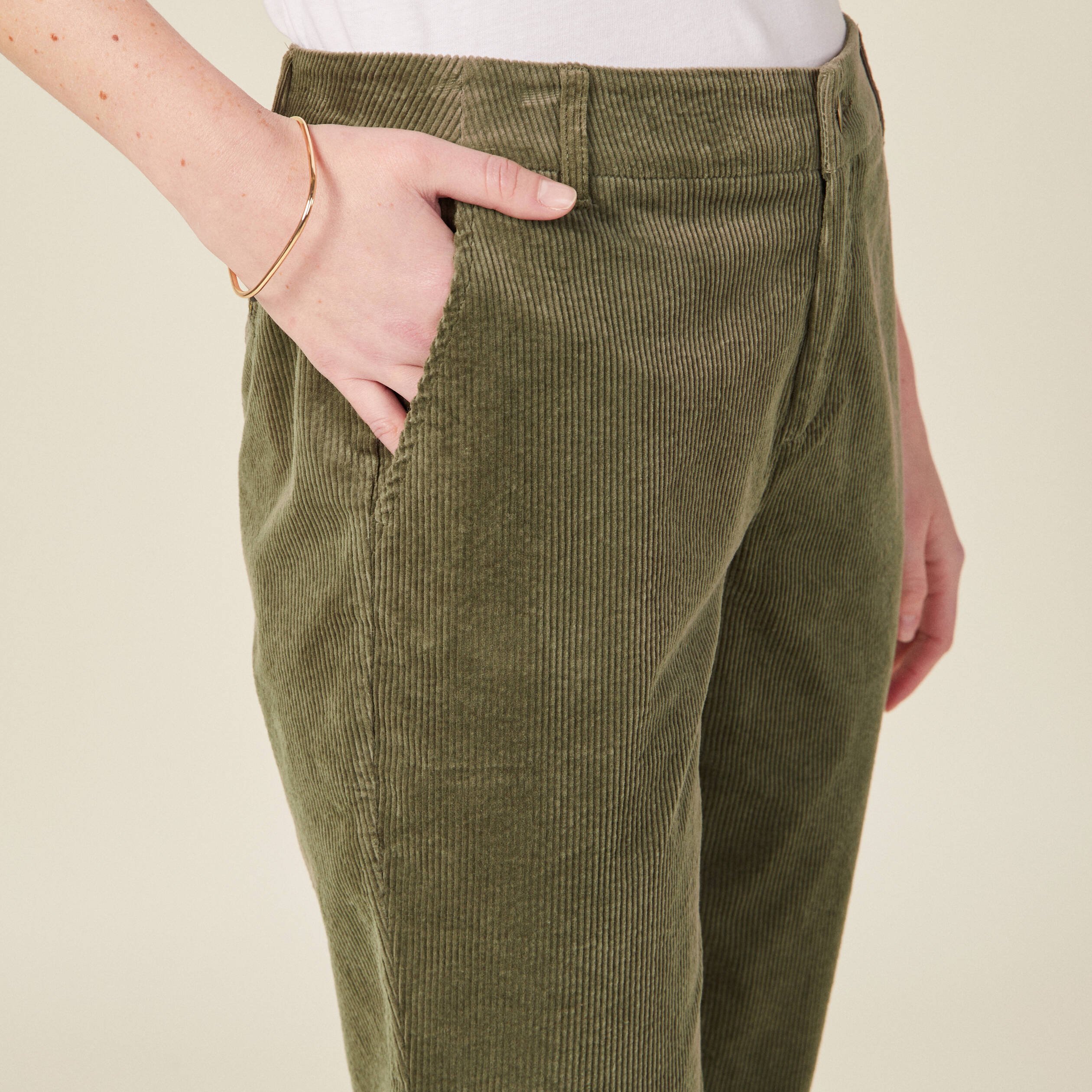 Pantalon chino velours cotele vert kaki femme Vibs