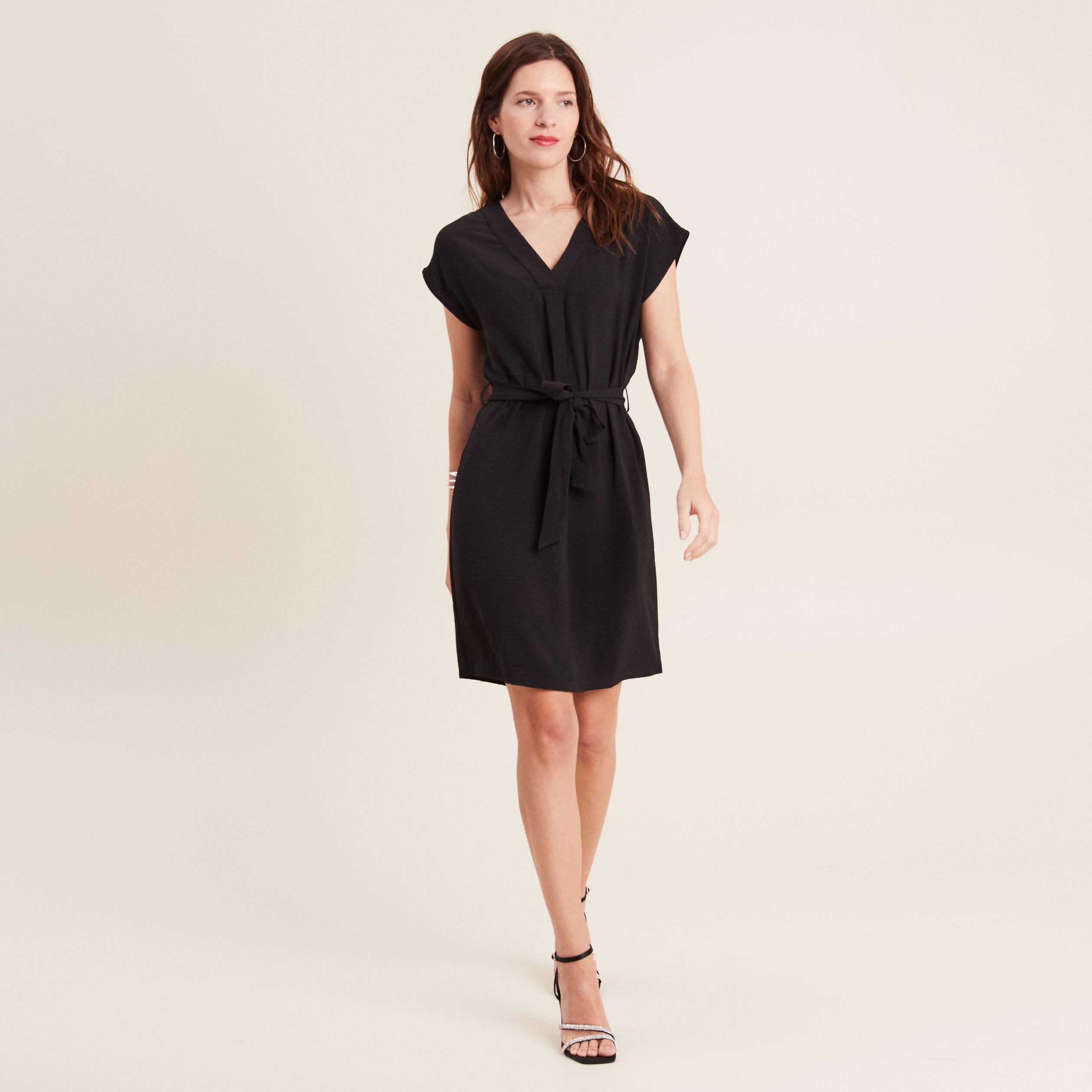 Robe droite col en V noir femme Vibs