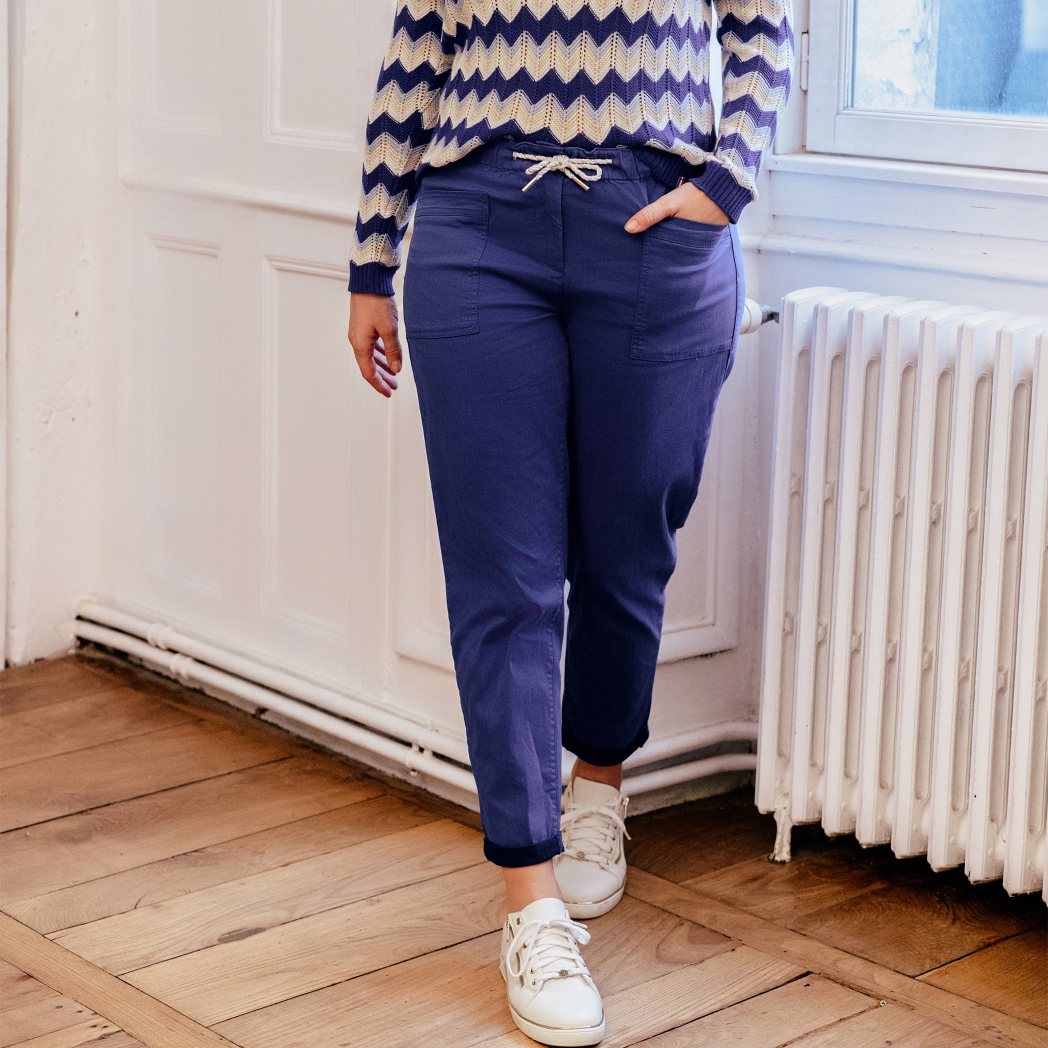 Pantalon bleu électrique clearance femme