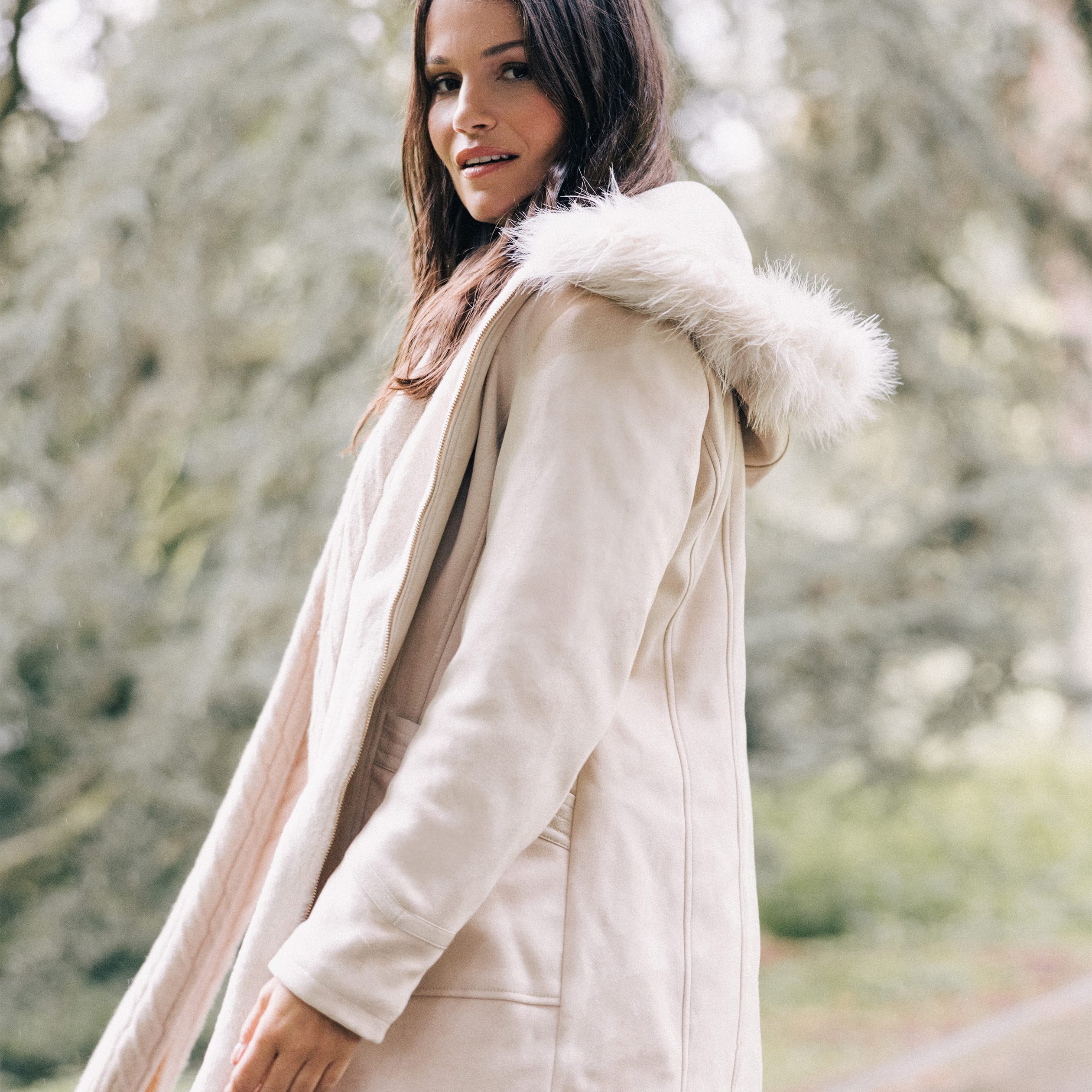 Manteau suedine a capuche creme femme Vibs