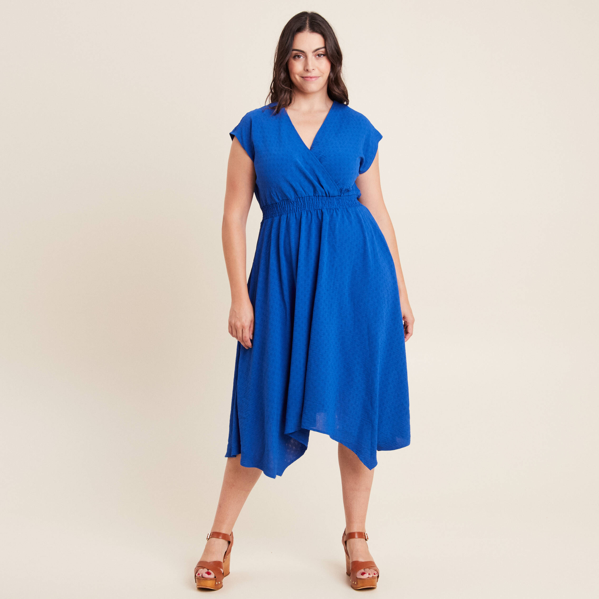 Robe evasee taille smockee bleu electrique femme Vibs