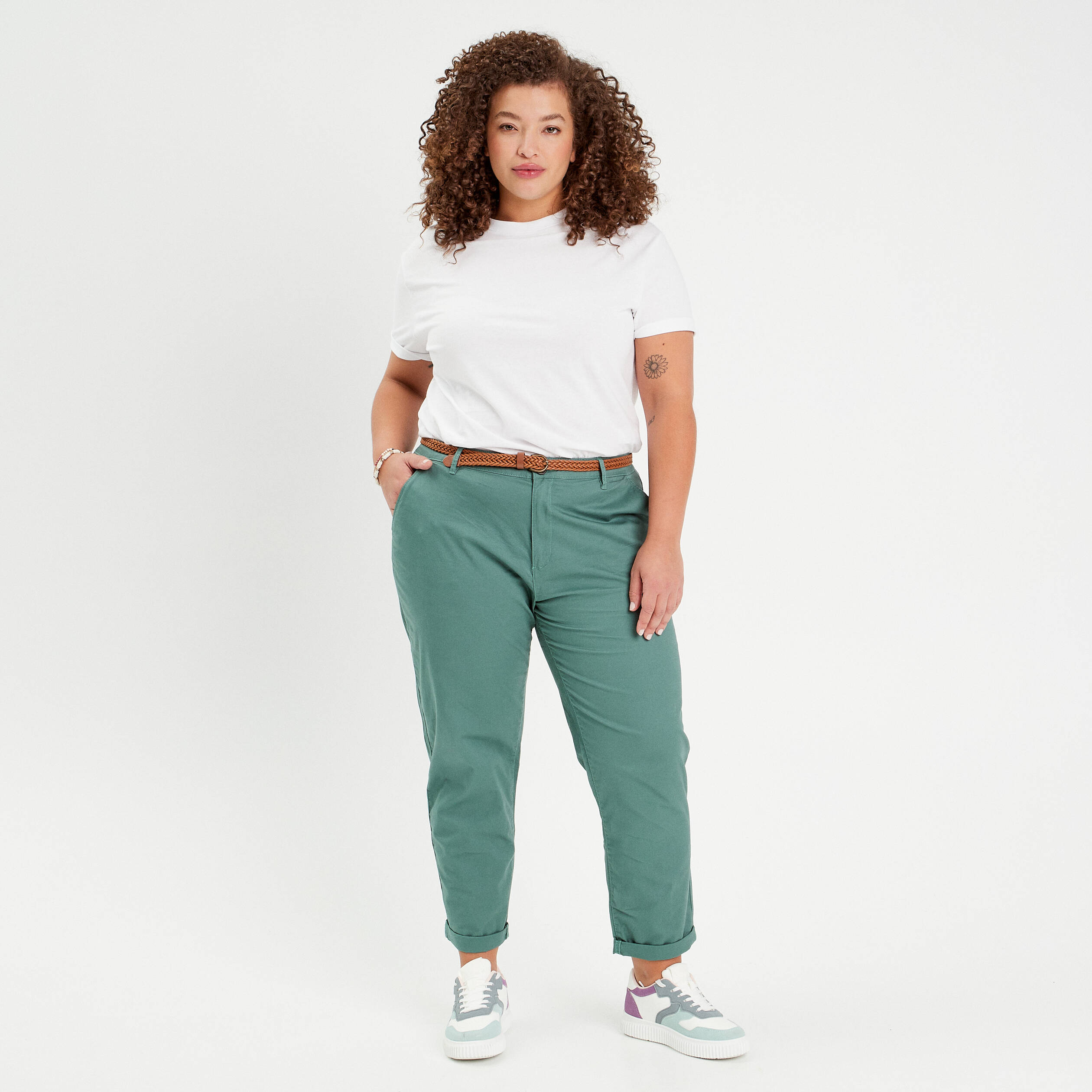 Pantalon chino femme sale