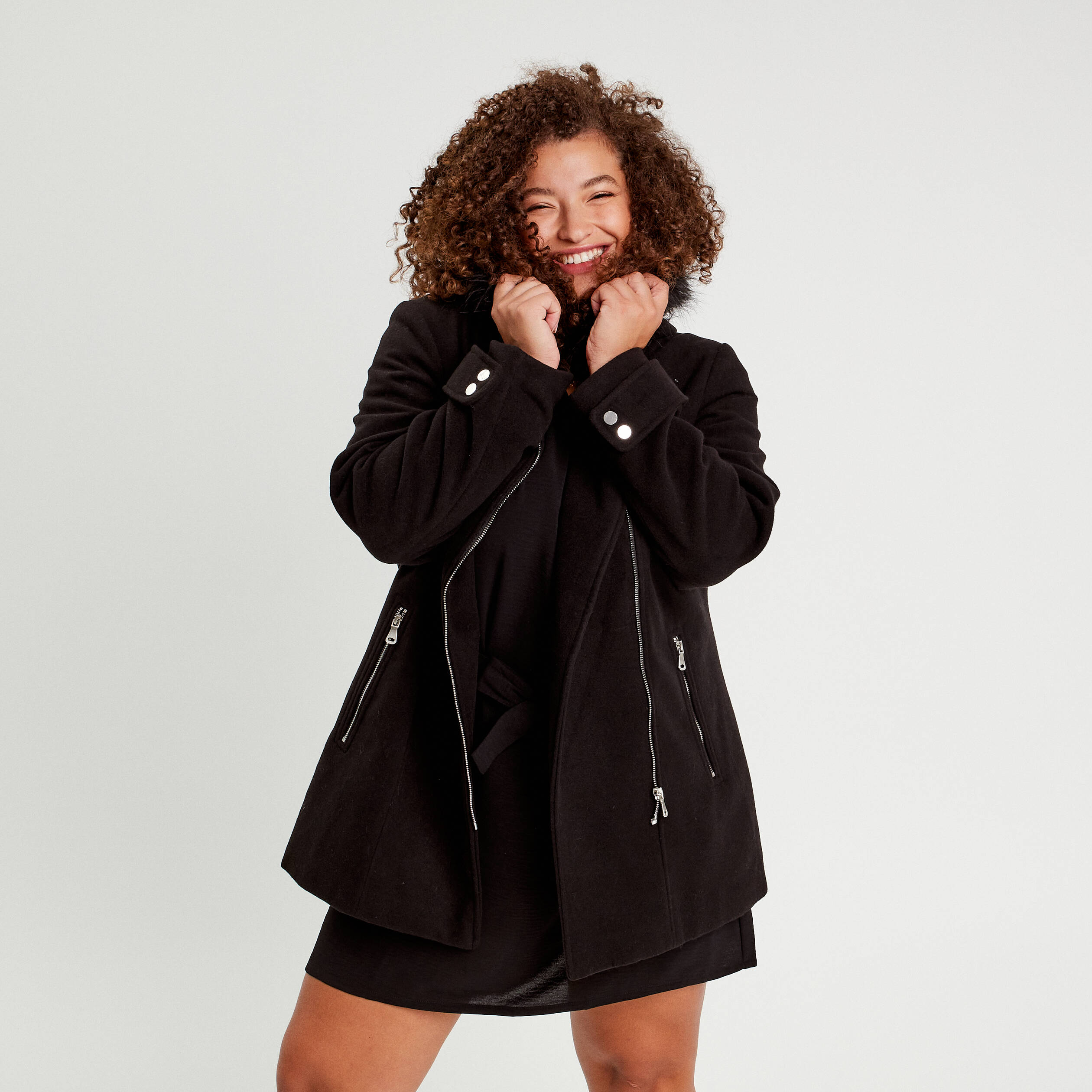 Manteau a capuche noir sale