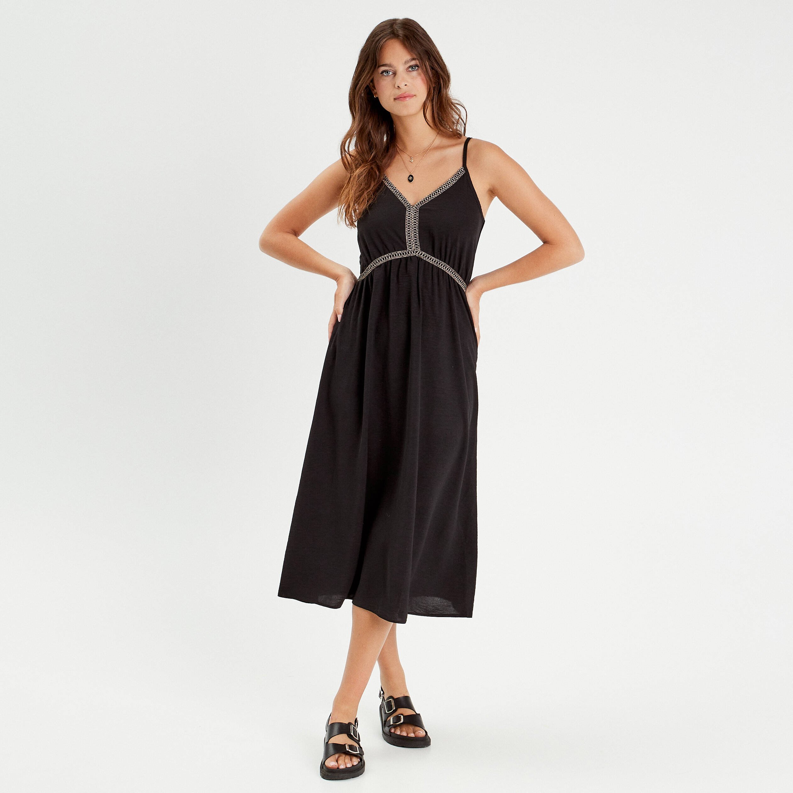 Robe midi evasee fluide noir femme Vibs