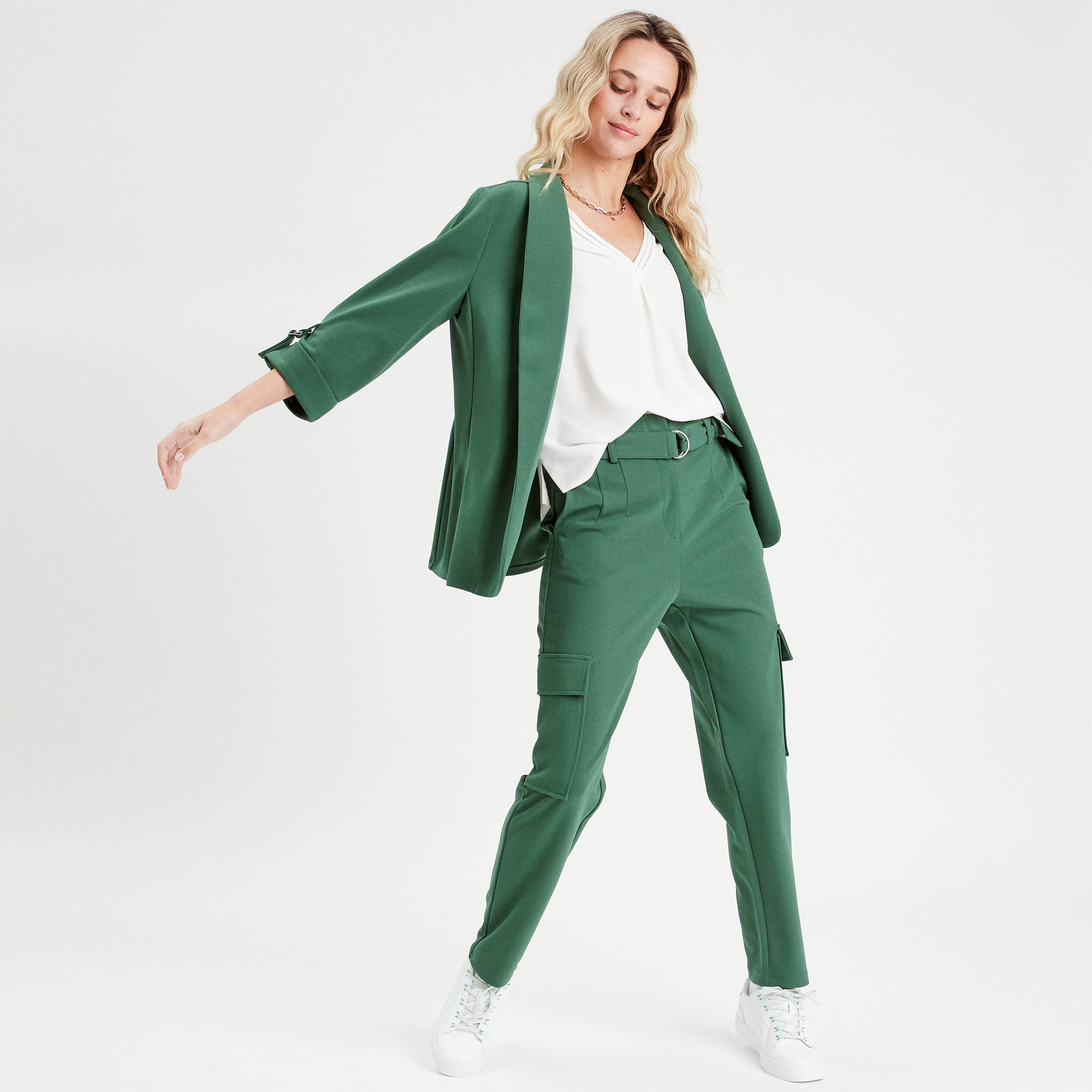 Pantalon cargo 7 8eme ceinture vert fonce femme Vibs