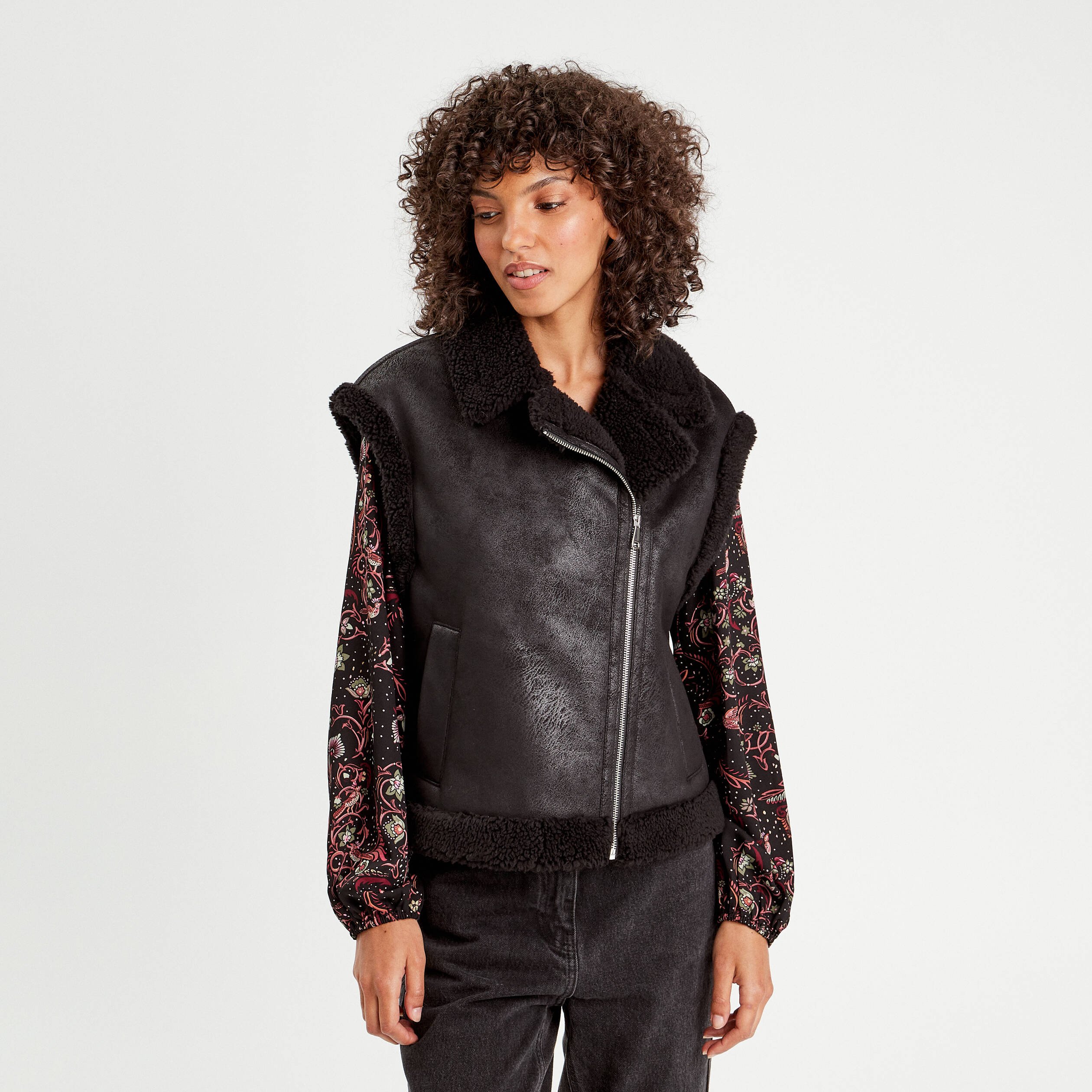 Blouson sans manches zippe noir femme Vibs